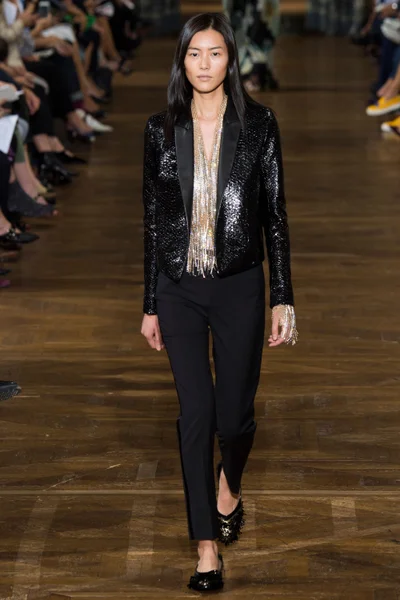 Look 35